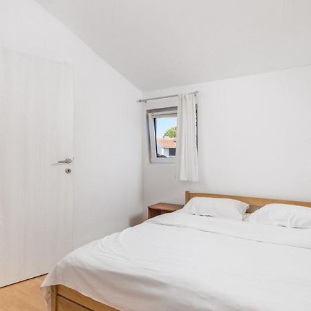 Rona Apartment Ivana Poreč Zewnętrze zdjęcie